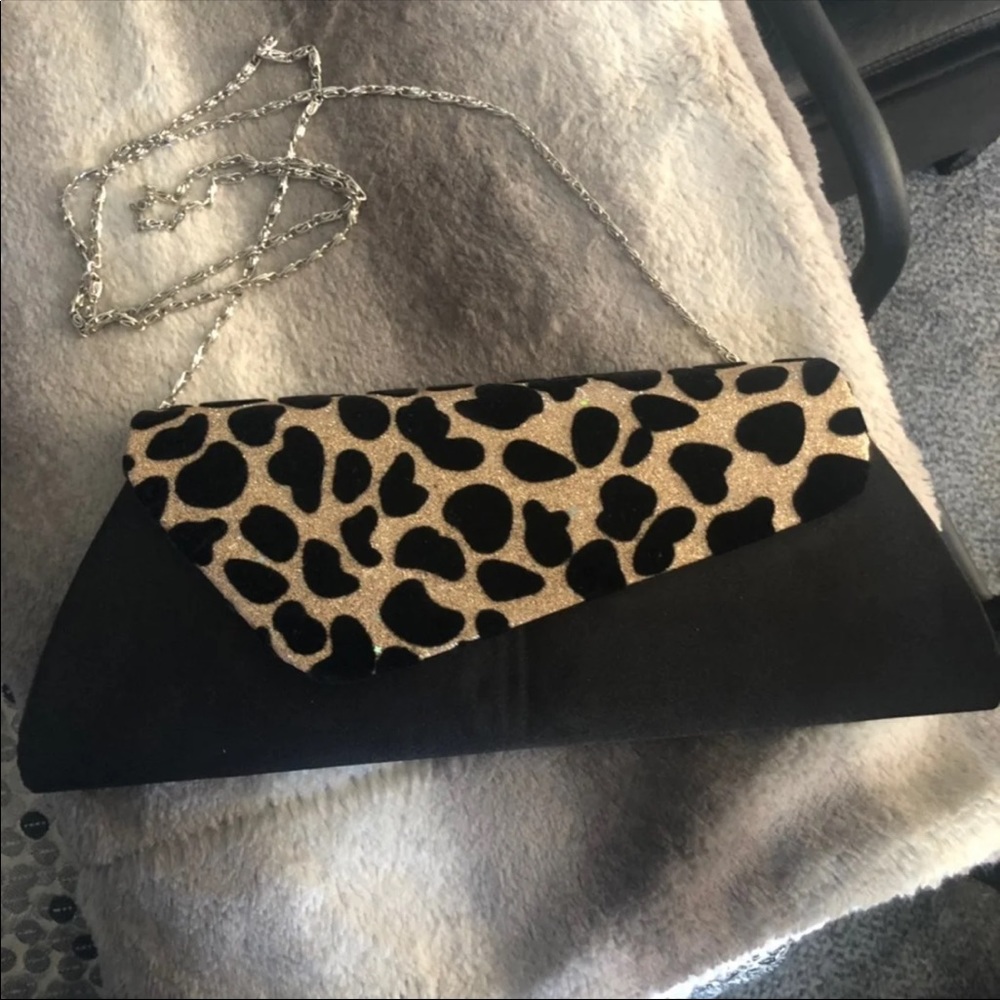 Leopard Print Glitter Clutch